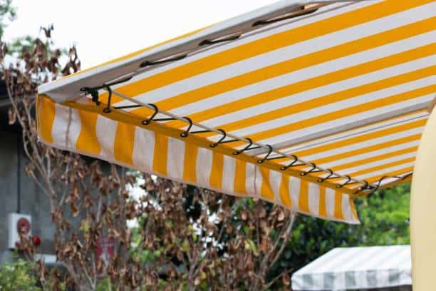 store banne pour terrasse
